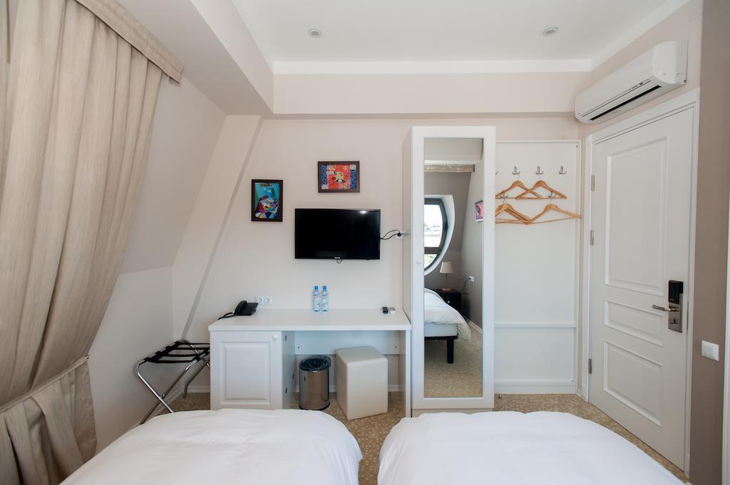 피아자 포 칼라 호텔 바투미 객실 사진